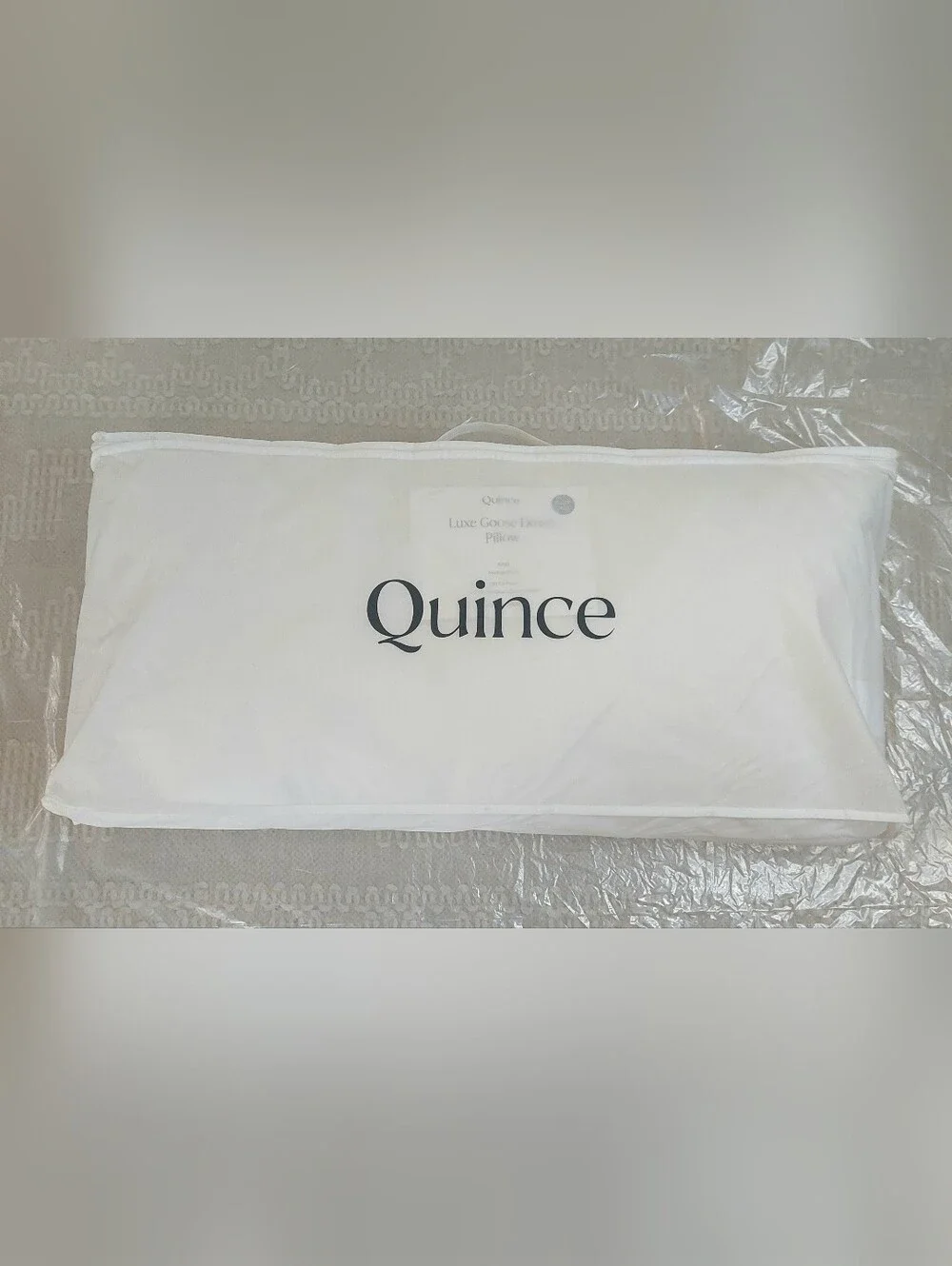 NWOT! Quince White Goose Down Pillow- King (Medium/ Firm)(P6)